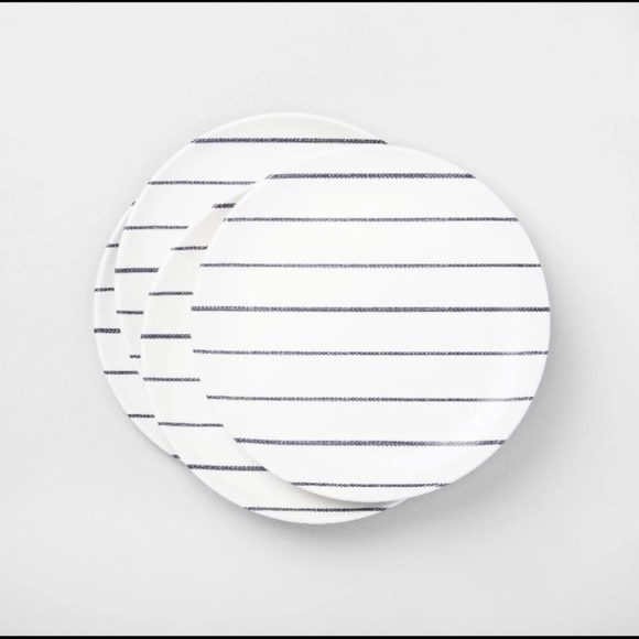 HEARTH AND HAND Magnolia Striped Dinner Plates